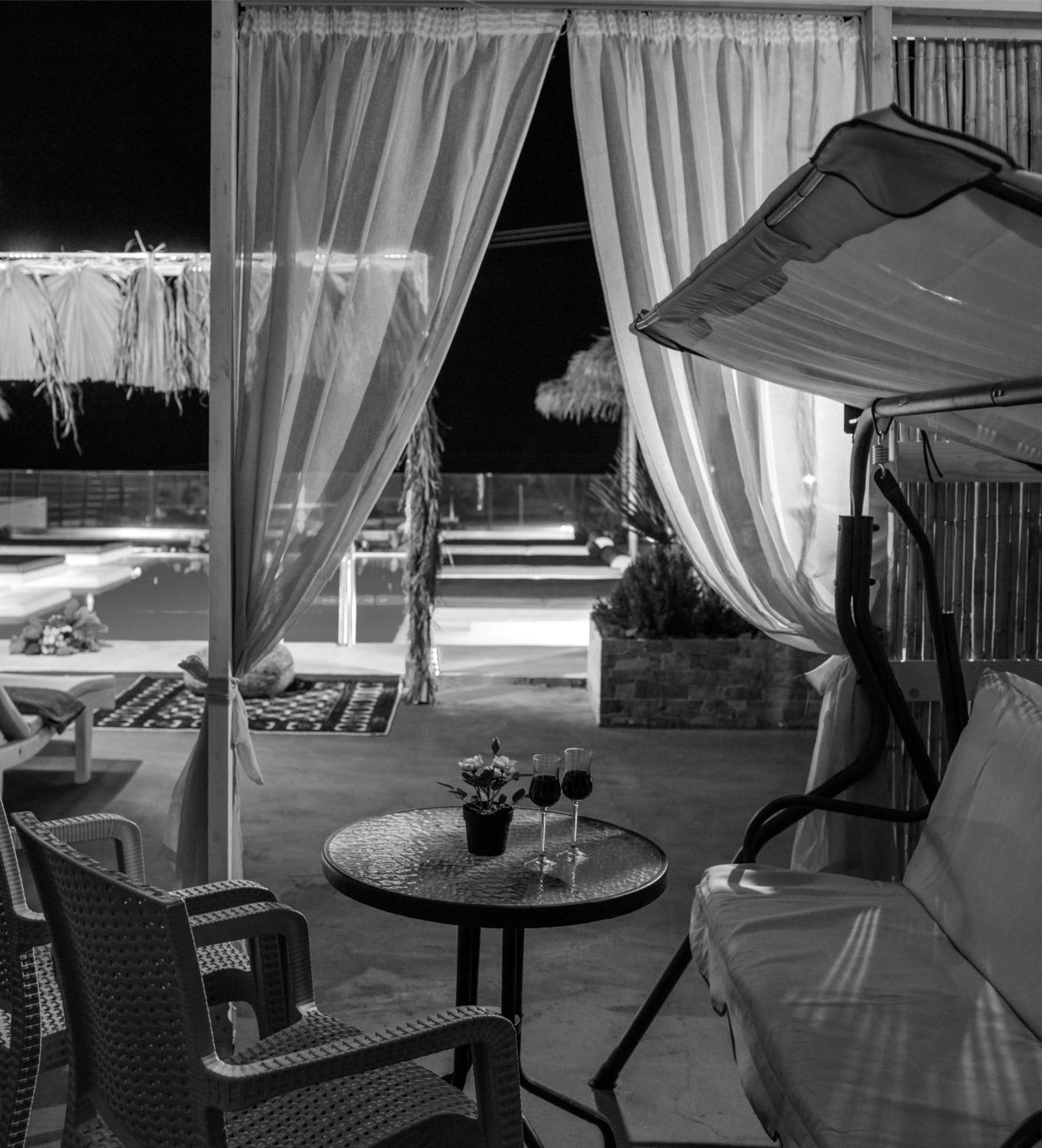 Nalu Suites Fira  Exterior foto
